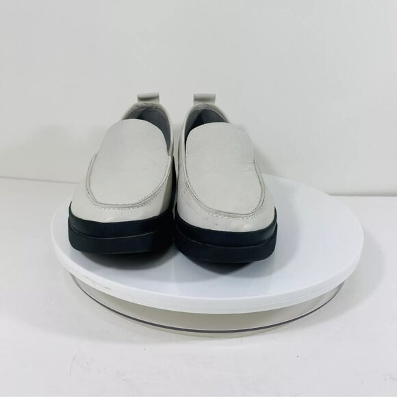 Eileen Fisher Leather Chunky Penny Loafers Womens 6.5 Light Gray Preppy Academia - Picture 4 of 12